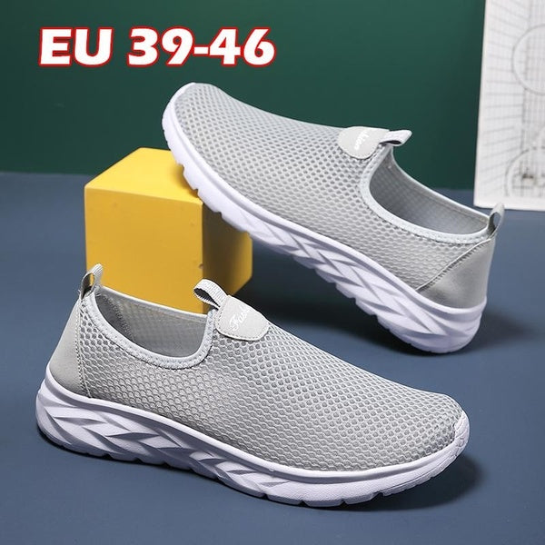 Fashion Ultra Lightweight Slip-on Sneakers for Men Summer Mesh Breathable Running Shoes Soft Sole Comfy Fitness Shoes Plus Size EU 39-46