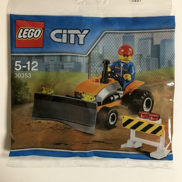Lego City Tractor and Worker 30353 New Sealed Polybag