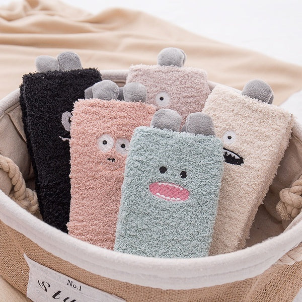 New Arrival Women Girls Coral Fleece Warm Socks Cartoon Embroidery Winter Floor Socks Home Supplies