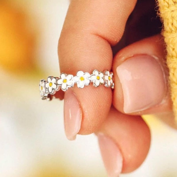 Cute 925 Sterling Silver Daisy Flower Rings for Women Daily Casual Fashion Accessories Matron Inn
