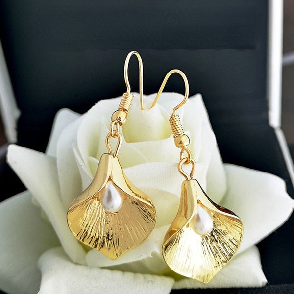 Lovely temperament women's earrings calla lily charm and milky white glass pearl pendent huggie hoops bridal engagement wedding jewelry Christmas gif