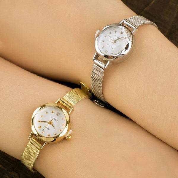 2023 NOUVEAU!!! Femmes Mode Quartz Analogique Poignet Petit Cadran Montre Délicate Montres D'affaires De Luxe