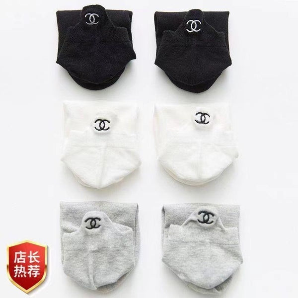 2024 New Embroidered Letters Cotton Short Socks Casual Women Summer Spring Art Sport Ankle Sock Girl Gifts Accessories #204285