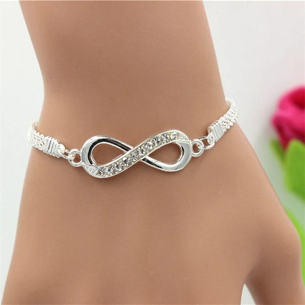 Strass Infinity Bracelet Hommes Femmes Bijoux 8 Numéro Pendentif Charme Blange Couple Bracelets Pour Amant Ami Femmes Cadeaux