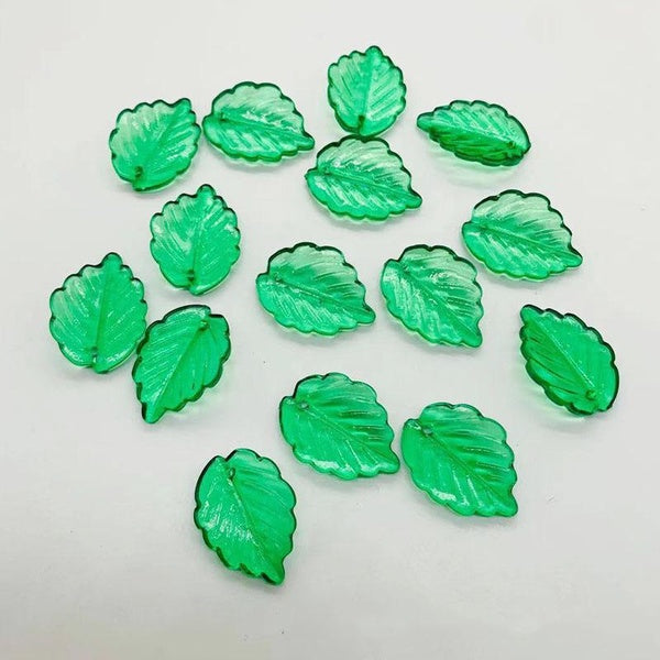 100 pièces 9-25mm acrylique feuille perles charme Transparent plante feuilles W-trou pendentif pour bricolage boucles d'oreilles Bracelet collier fab