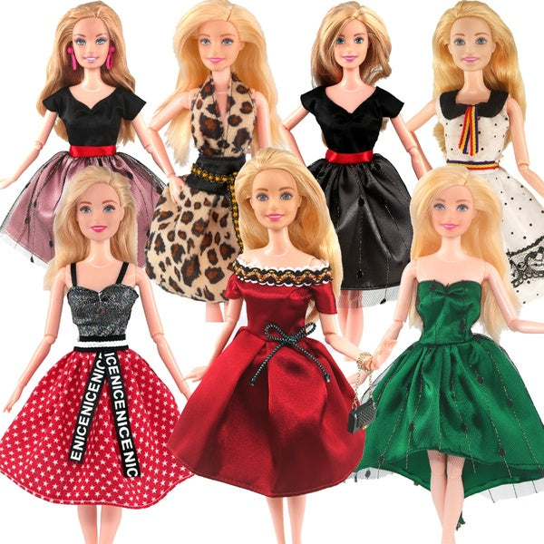 9 Styles Fashion Daily Wear Casual Outfits Vest Shirt Skirt Pants Dress Dollhouse Accessories Clothes for Beautiful Party Matron Inn