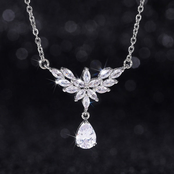 Luxe magnifique plaqué argent fiançailles mariage larme pendentif collier Moissanite Lab diamant charme collier pour femmes romantique mariée collier