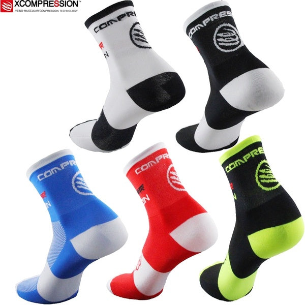 2019 nouvelles chaussettes de cyclisme haute élasticité respirant hommes femmes chaussettes de sport 5 couleurs Running Marathon Football Bike chauss