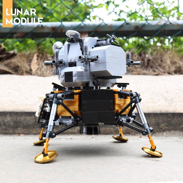NEW MOC Lunar Lander Model Building Blocks Bricks Education Toys for Children Gift