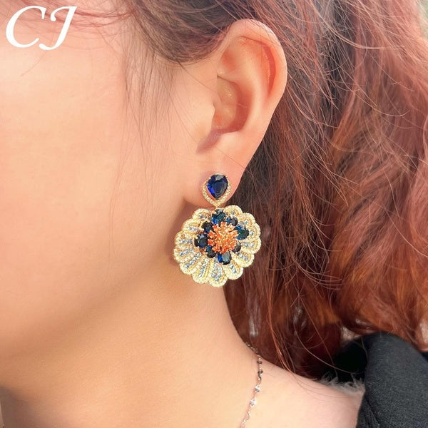 CANDICE Créateur Femme Goutte d'Eau Fleur Boucles d'Oreilles Pavées Multicolore AAA CZ Zircone Pierres Placage Or Jaune Cocktail Prom Bijoux pour Ore