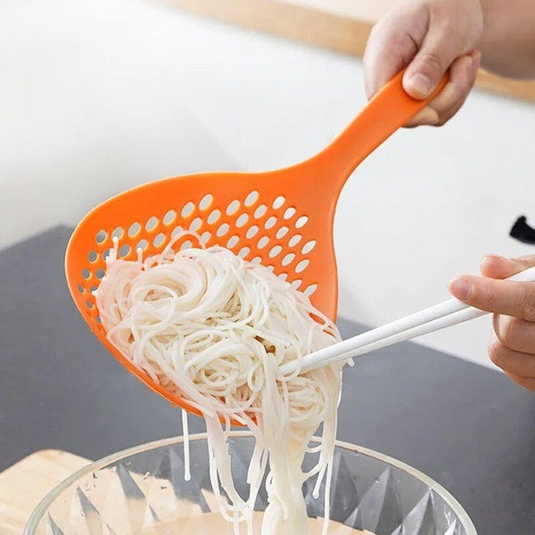 Nylon Food Strainer Spoon - Creative Cooking Spatula and Large Colander, Multi-functional Soup Strainer, Essential Household Kitchen Tool