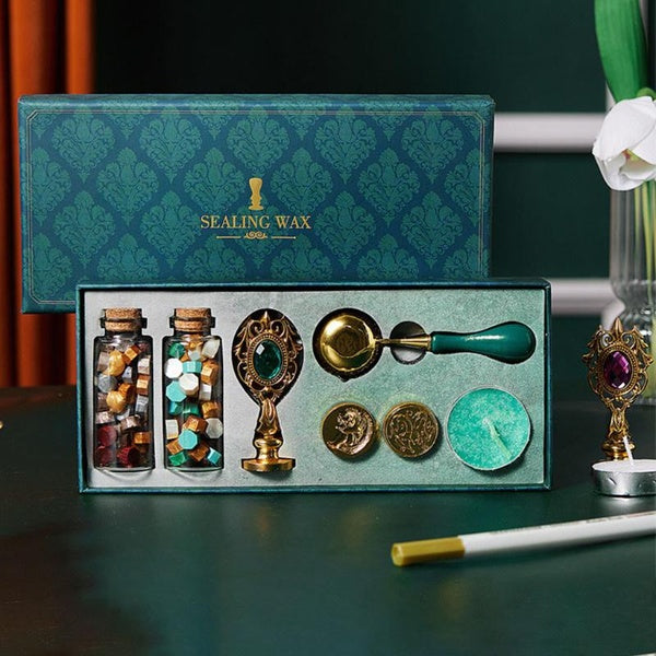 Wax Seal Stamp Kit, Wax Sealing Set with Tea Candle, Brass Color Wax Stamp & Melting Spoon, Retro Wax Stamp Kit for Cards Envelopes, Invitations, Gif