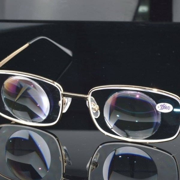 VERY RARE Super high plus reading glasses with antireflective coating for low vision aid +28D PD64