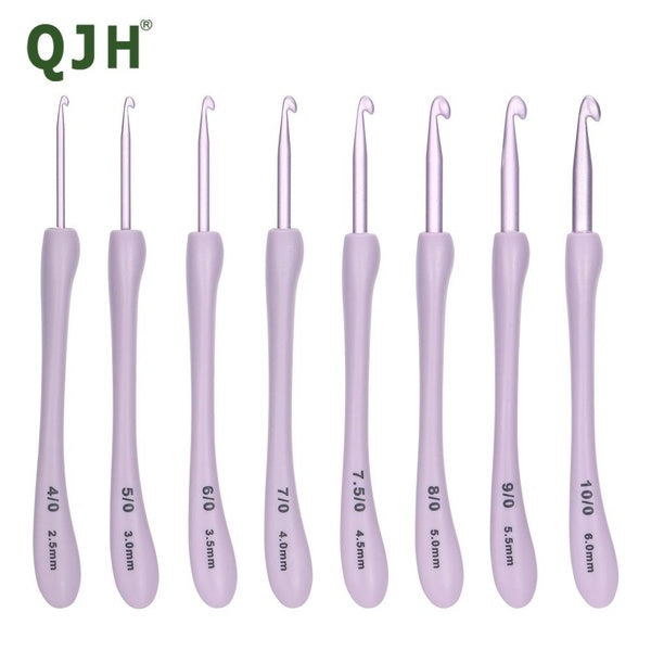 QJH 8 Sizes Purple Lightweight Aluminum Crochet Hook Set Ergonomic for Beginners Knitting Crochet Supplies Size from 2.5mm to 6.0mm