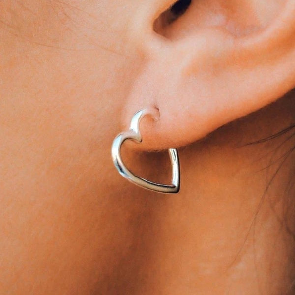 Minimalist Heart Earrings for Women Daily Casual Fashion Accessories Matron Inn