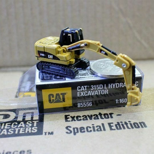 1-160 N Scale Miniature CAT Excavator Engineering Vehicle Model Train Exquisite Simulation Sand Table Scene Accessories Landscape Train Sand Table La Matron Inn