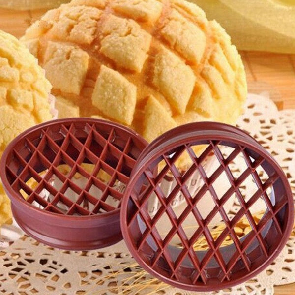 1PC Lattice Press Pineapple Bun Mold Round Pattern Cookies Press Mould Plastic Pastry Bread Cake Mold Baking Tools OK 0426