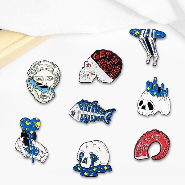 Creative Cute Skull Sky Universe Art Oil Brooch Pin For Best Friend Fashion Gift
