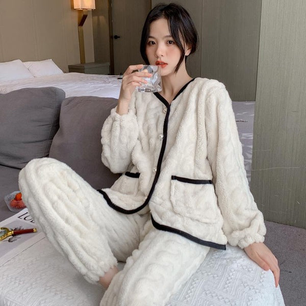 Autumn and winter coral velvet pajamas women's long sleeve suit thickened flannel cardigan household clothes
