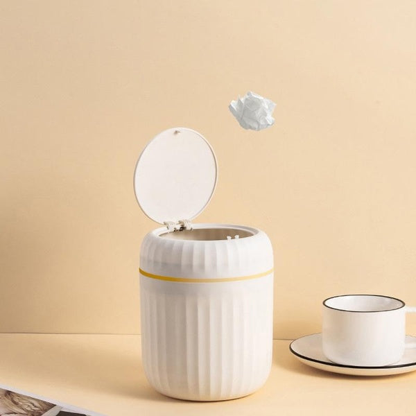 Press Desktop Trash Can Creative Small desktop trash can with lid Office household trash can