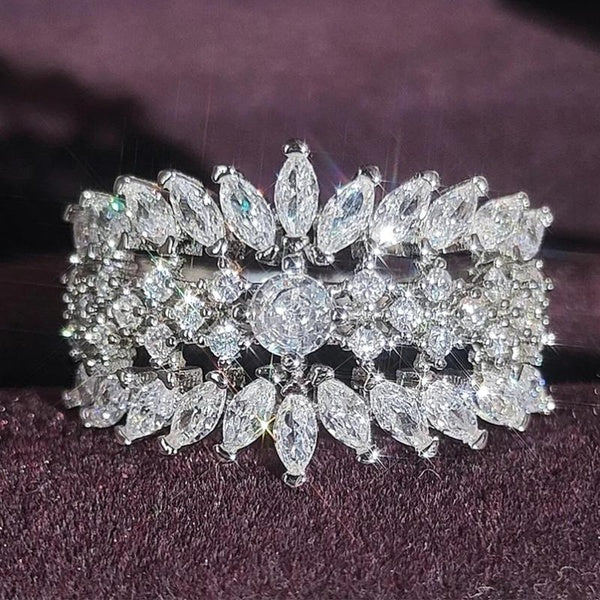 New Fashion 925 Sterling Silver Micro Pave White Sapphire Diamond Flower Rings for Women Daily Casual Accessories Matron Inn