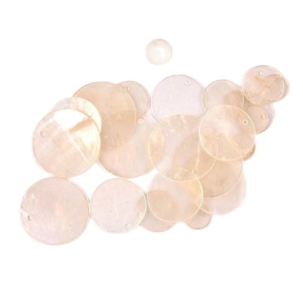 20pcs 10-25mm mélange naturel haute pièces de coquille rondes transparentes pour la fabrication de bijoux boucle d'oreille lâche perles de charme de