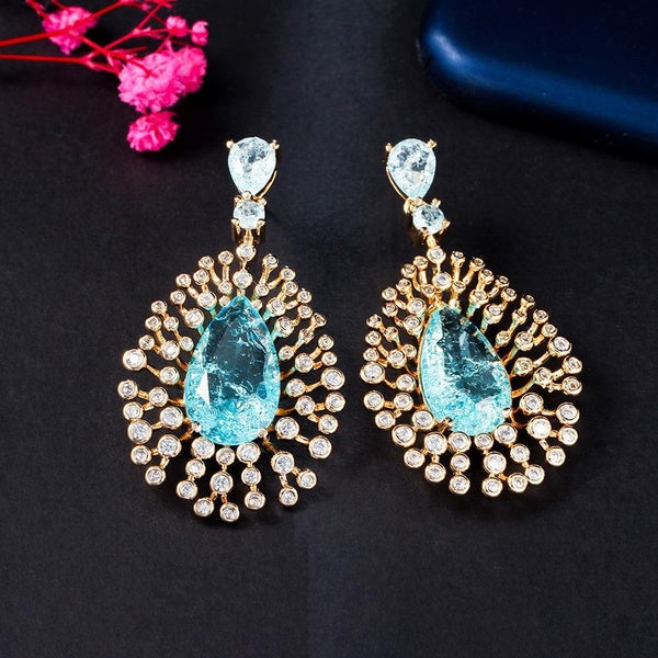 CANDICE Charmante Paon Plaqué Or Boucles D'oreilles Suspendues Incrustées Blanc AAA Zircone Bleu Larme Cristal Femme Designer Cocktail Party Bijoux