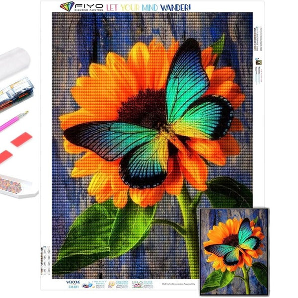 5D Butterfly And Sunflower Diamond Painting Kit for Adults or Kids ，Full Drill Paint with Diamond Art Animal Butterfly Painting By Number Kits Home W