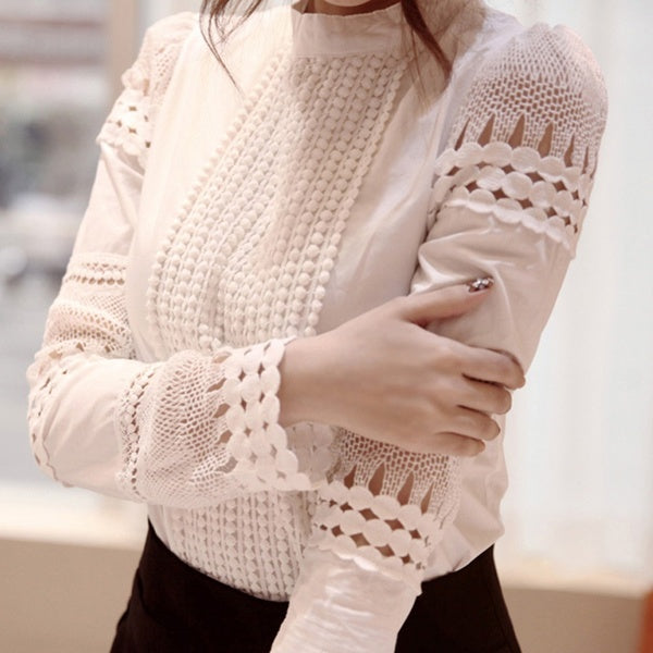 Women Blouses Slim Bottoming Long-sleeved White Shirt Lace Hook Flower Hollow Casual Shirts Blouse
