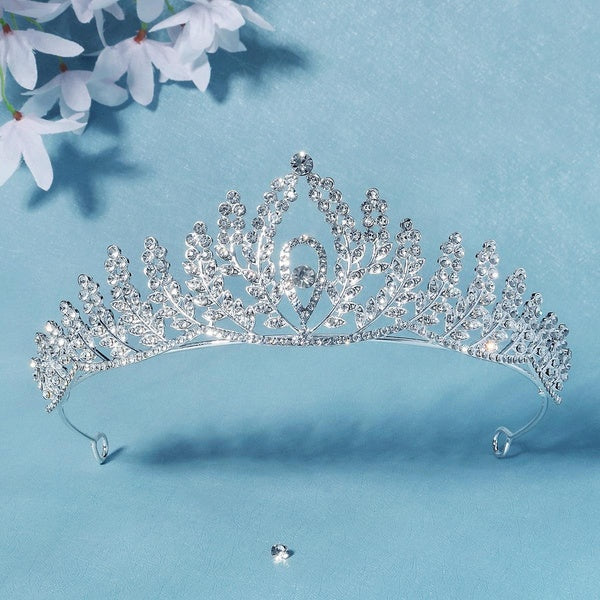 Vintage Baroque Style Bridal Headwear Tiara Crown Rhinestones Hollow Palace Style Bride Tiara Alloy Crown Wedding Hair Accessories Matron Inn