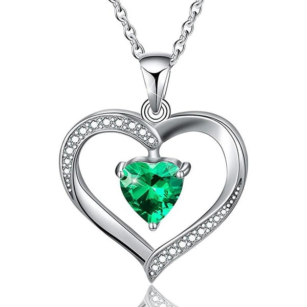 Fashion Emerald Birthstone Heart Pendant Necklace for Women Daily Casual Accessories Anniversary Gift Matron Inn