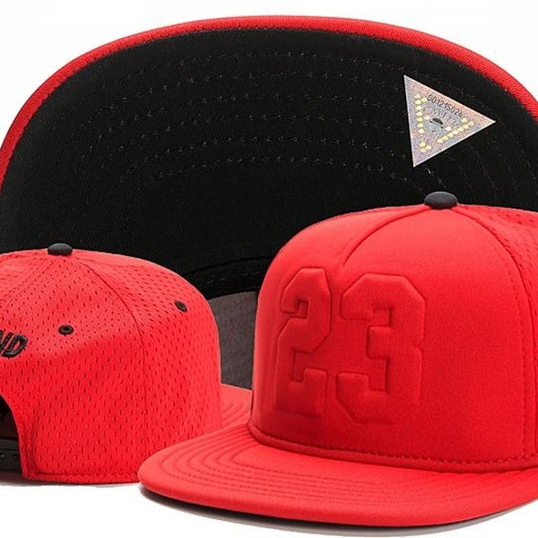 Fashion Snapbacks Adjustable Size Ball Hats Custom Basketball Football Baseball Caps Outdoor Snapback Headwear Red Hat Casual Hip Hop Street Cap