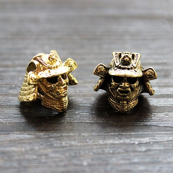 Paracord Perles Guerrier Japonais Casque Métal Charmes Pour Paracord Bracelet Accessoires Survie DIY Pendentif Boucle Couteau Lanière