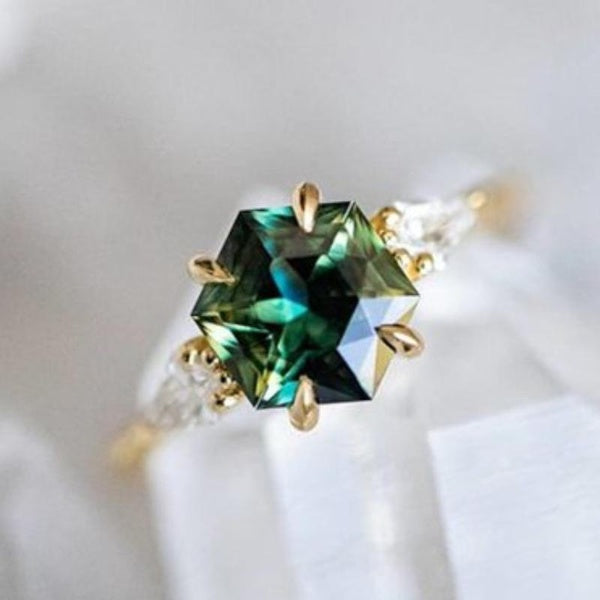Trendy Women Gemstone Rings Gold Hexagon Emerald Rings Bridal Engagement Wedding Ring Accessories Matron Inn