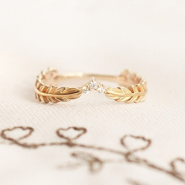 Carved Leaf Feather Ring Heart-shaped zircon Princess niche charming Ring vintage simple Ring wedding party date night jewelry Size 5-10