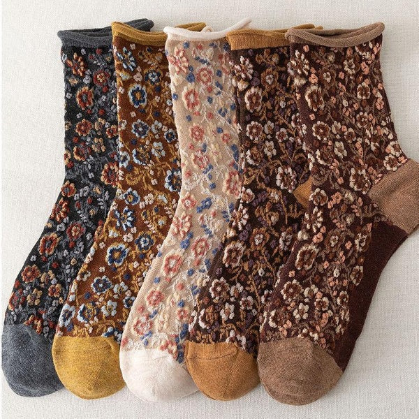 1pair Autumn and Winter Socks Women Stockings Vincent Series Loose Necked Floral Pile Stockings National Trend Stockings