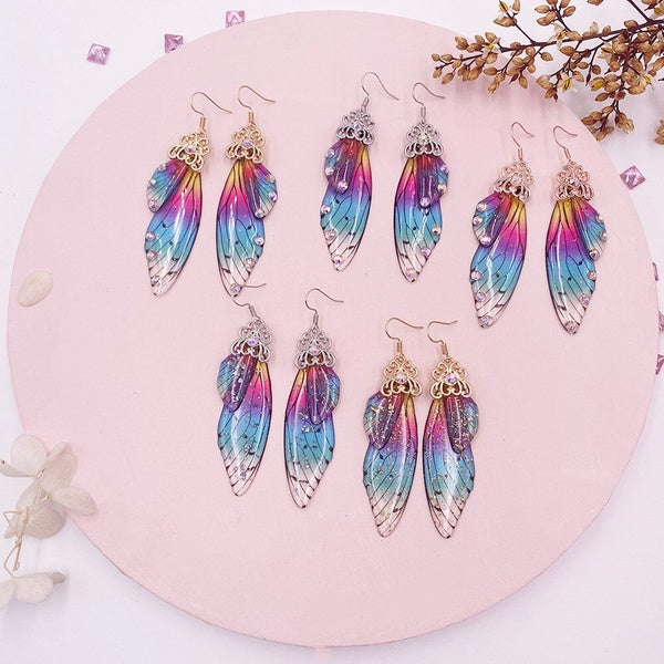 2022 New Fairy Rainbow Gradient Resin Butterfly Wing Drop Earrings for Women Rhinestone Glitter Simulation Insect Dangle Earrings Jewelry