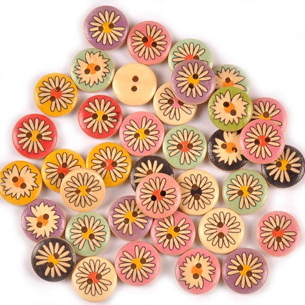 50Pcs Mix Daisy Flower Pattern Wooden Decorative Buttons For Clothing Sewing DIY Scrapbooking Crafts Supplies 2holes 15mm MT2609