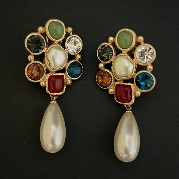 Boucles d'oreilles étrusques de style baroque cabochon doré fausse perle pendantes goutte percée