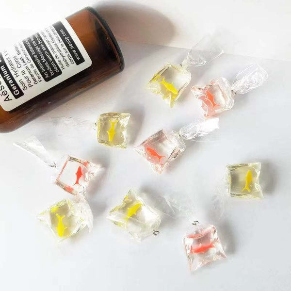 20pcs Transparent Resin Goldfish Charms Small Fish In Water Bag Jewelry Pendant Fish Bag Earrings Pendant Handmade DIY Material