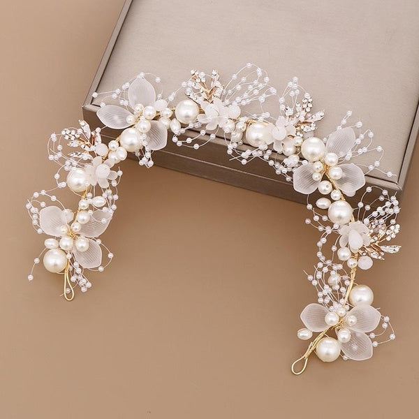 Handmade Bridal Hair Band Hair Accessories Pearl Flower Hair Band Gold Leaf Headwear Rhinestone Bridal Tiara Headband Matron Inn