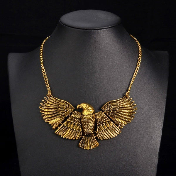 Vintage Gold Color 3D Engravi Eagle Choker Autumn Fashion Jewelry Display Statement Chokers Necklace for Women Fashion New Design