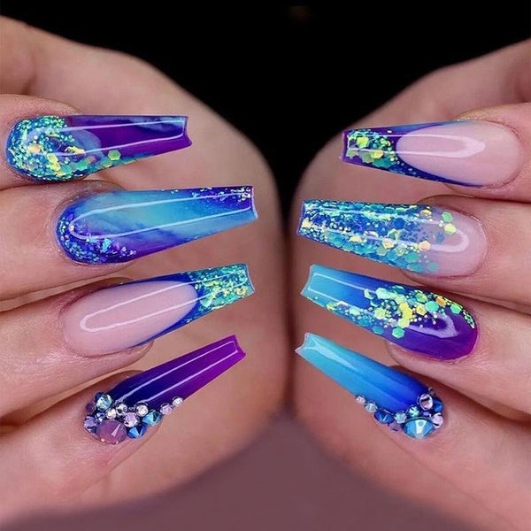 3D Strobe Fake Nails Accessories Gradient Blue Purple with Flash Glitters Diamond Designs Faux Ongles Press on False Nail
