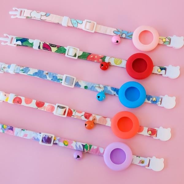 Breakaway Cat Puppy Collars Girl Boy Pet Kitten Collar with Apple Airtag Cover Cats Dogs Collar Holder with Bell Charms and Safety Buckle Adjustable