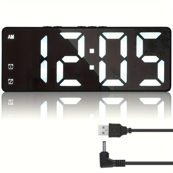 Digital Alarm Clock Colorful LED Alarm Clock USB-Battery Operated Desk Clock With Dual Alarms 12-24H Display 3 Adjustable Brightness Voice Control Sn
