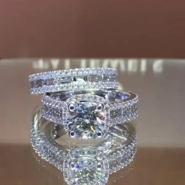 2pcs - set Classic Couple Rings Princess Cut Lab Diamond Rings avec ZC Side Stone Rings pour femmes et hommes Eternity Wedding Engagement Bridal Banq