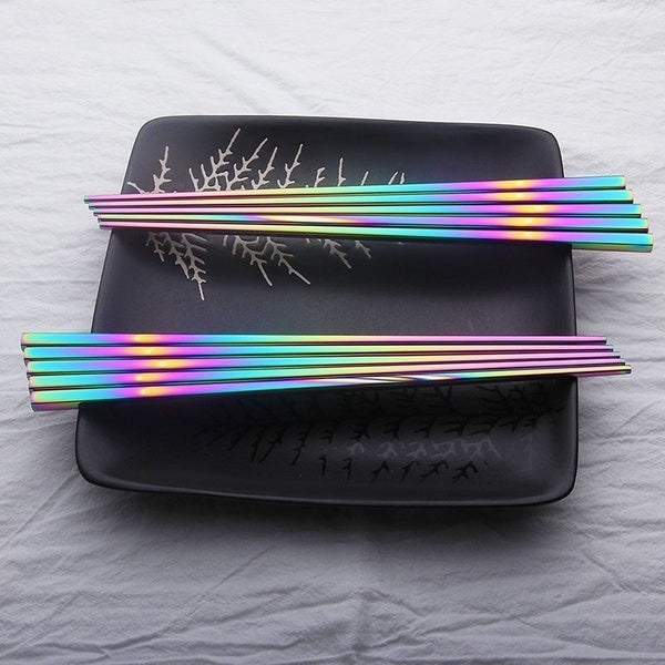 2020 New Design Rainbow Colorful Chopsticks Korean Japanese Chinese Chopsticks Stainless Steel Non-Slip Creative Flatware Kitchen Tools