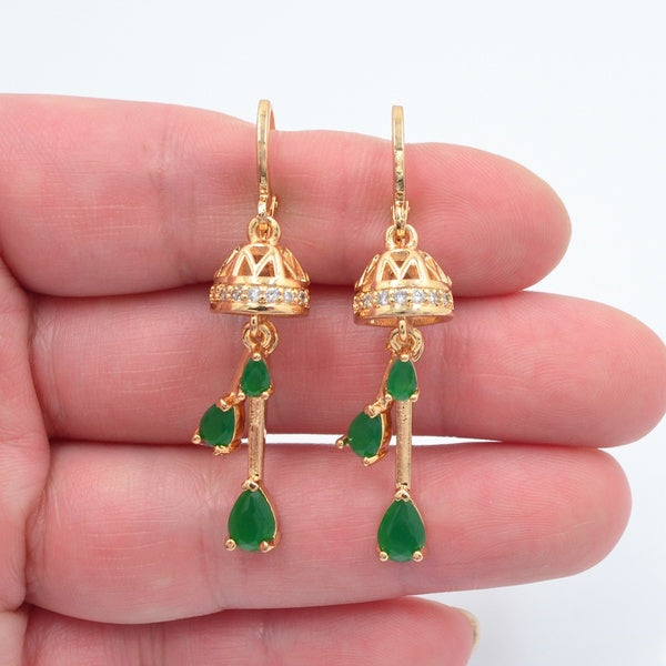 Boucles d'oreilles pendantes en forme de cloche avec oxyde de zirconium vert pour femme