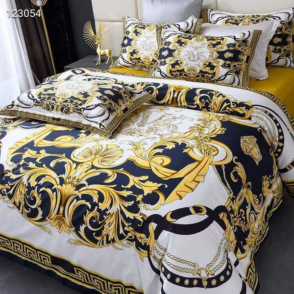TOP QUAILTY 100s 5pcsGOLD White Queen King Designer Bedding Sets 100 Cotton Woven European Style Quilt Cover Pillow Cases Bed Sheet Duvet Co