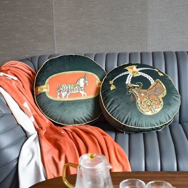 Throw Pillow Decorative Case Round 45cm diameter Horse Polyester Cushion Cover For Sofa Home Capa De Almofadas